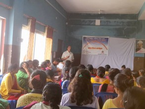 राष्ट्रिय महिला अधिकार दिवसको अवसरमा बैतडीमा अन्तरक्रिया 